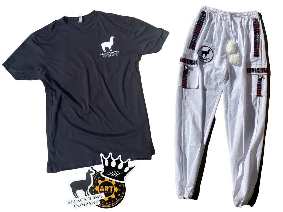 alpaca-bowls-joggers-set-wei-t-shirt-schwarz image 1