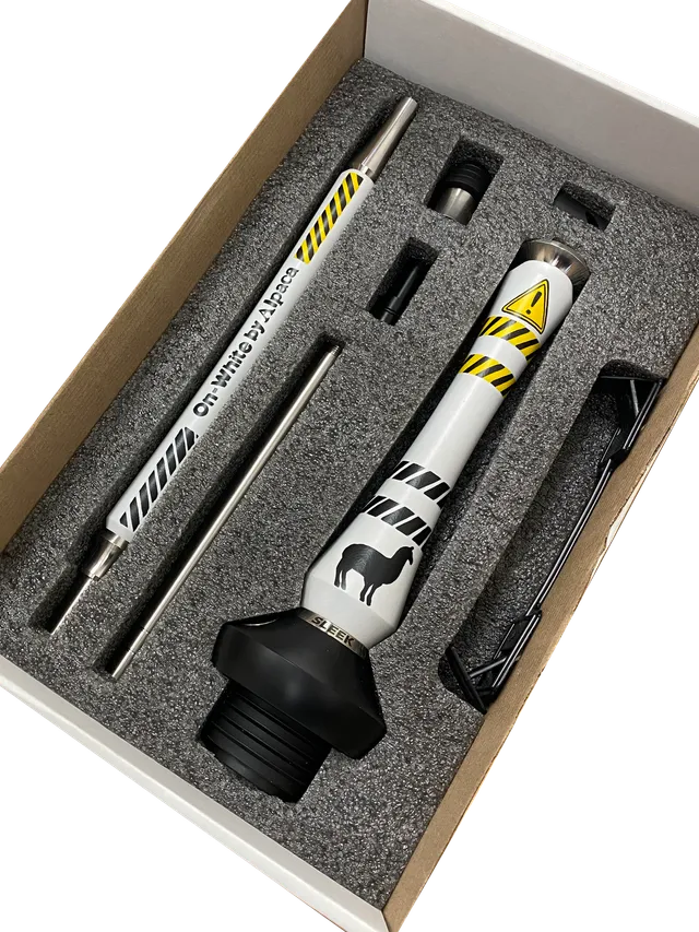 union-x-alpaca-sleek-shisha-limited-edition-on-white-48cm image 1