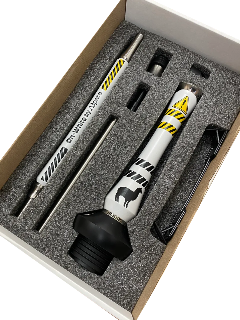 union-x-alpaca-sleek-shisha-limited-edition-on-white-48cm image 1